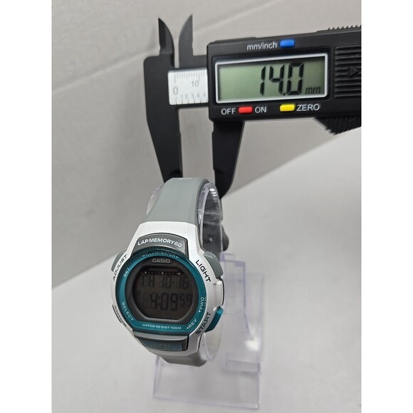 Casio LWS 1000H Womens Quartz Watch Illuminator Lap Memory 100M Gray New Battery - Picture 6 of 11